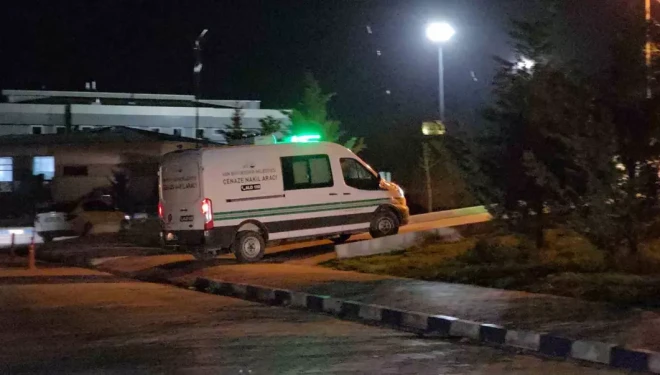 Köpeklerin saldırısında ölen çocuğun cenazesi Adli Tıp Kurumuna sevk edildi