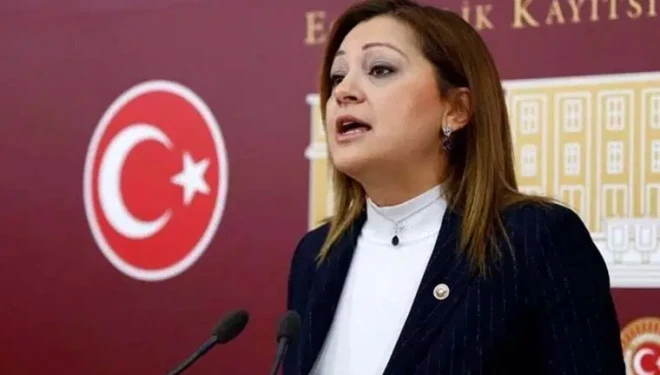 Burcu Köksal sessizliğini bozdu: 'Yarın AK Parti'ye katılıyorum'