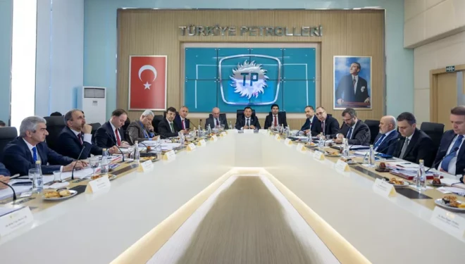 Kayhan Türkmenoğlu