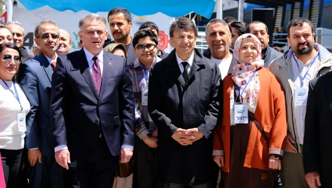 “4. Van Yerel Yazarlar Kitap Fuarı”