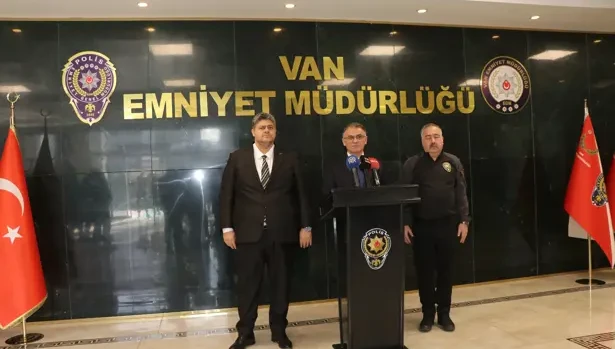 Van merkezli 11 ilde eş zamanlı