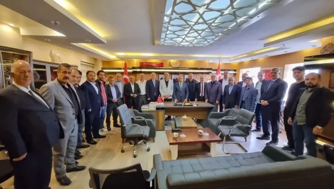 MHP Van İl Başkanlığında bayramlaşma programı düzenlendi