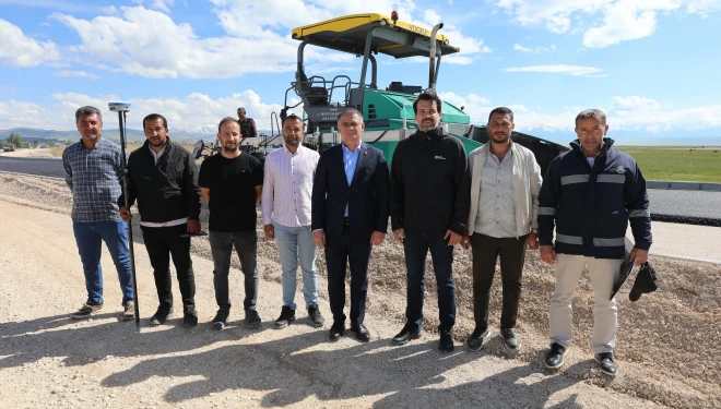 Van sahil yolunda ilk etapta çalışmalar tamamlanma aşamasında