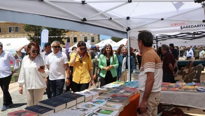 Van'da 'Edebiyat ve Kitap Günleri’ne yoğun ilgi