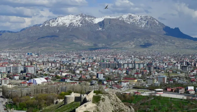 Van’a gelen yabancı ziyaretçi sayısı mayısta yüzde 27 arttı