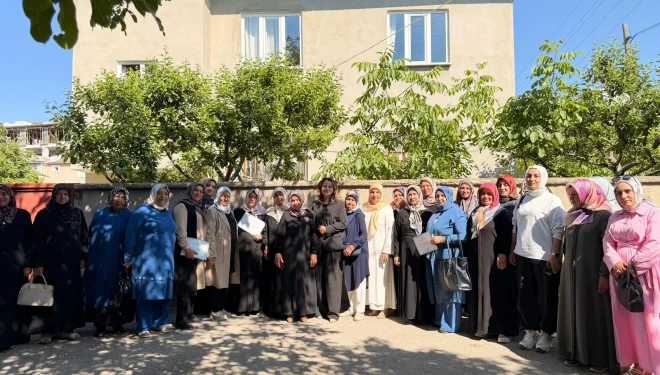 AK Parti İpekyolu Kadın Kolları’ndan