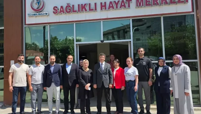 Türkmenoğlu, İpekyolu Sağlıklı Hayat Merkezini ziyaret etti