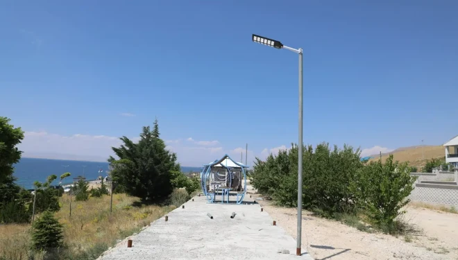 Mollakasım Sahili'ne