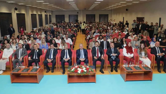 Ticaret Bakan Yardımcısı Gürcan Van'da konuştu: E-ticaret hacmi 4,5 trilyon liraya ulaştı