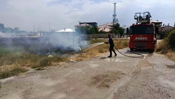 Van’da itfaiye son 10 günde 239 yangına müdahale etti