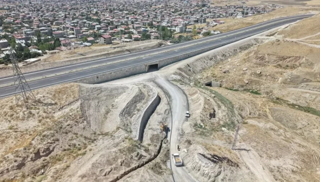Beyüzümü Mahallesi'nde içme suyu alt yapısı güçlendirildi