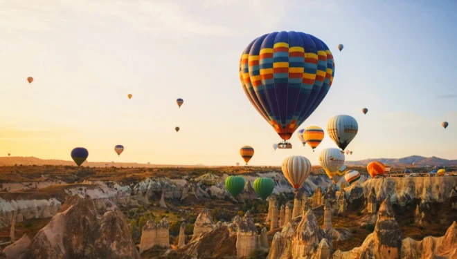 Van'da sıcak hava balonu