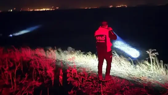 Kano ile açıldığı Van Gölü'nde kaybolan kadın