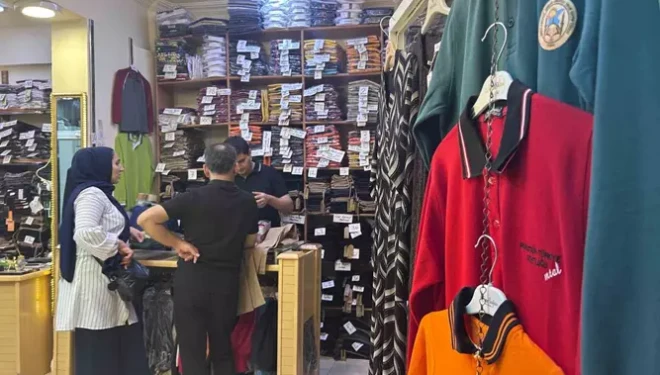 Van’da velilerin okul kıyafeti telaşı başladı
