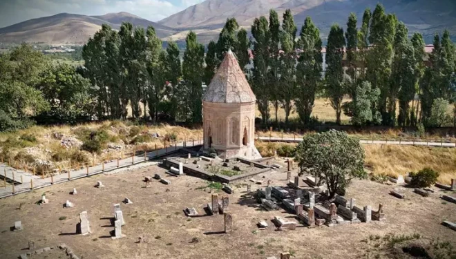 Tarihi Selçuklu Mezarlığı ve Halime Hatun Kümbeti’nde