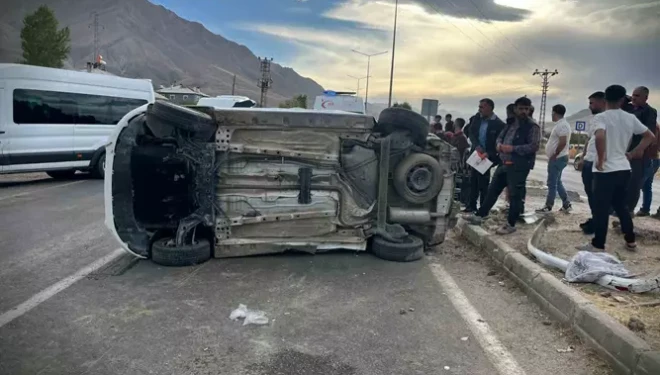 Van’da trafik kazası: 3 yaralı