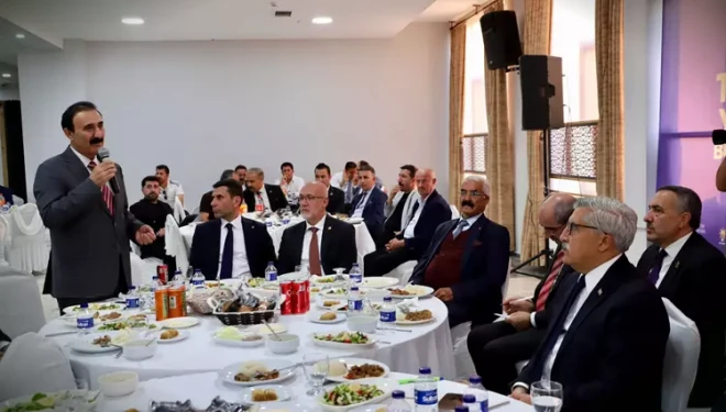 Van TB Başkanı Nayif Süer, Van için önemli raporu Yayman'a sundu