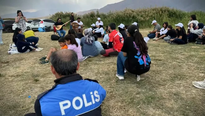 Çocuklar Dilkaya'da