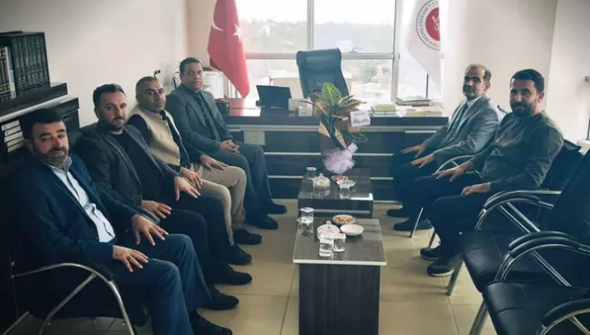 Nüfus Müdürlüğü personelinden Müftü Durmuş’a anlamlı ziyaret