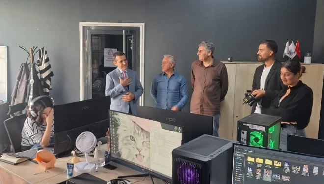 BİK Bölge Müdürü Kenan Tokgöz'den Van TV'ye ziyaret