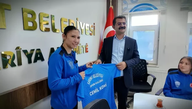 Edremit’te sporcular ve antrenörler