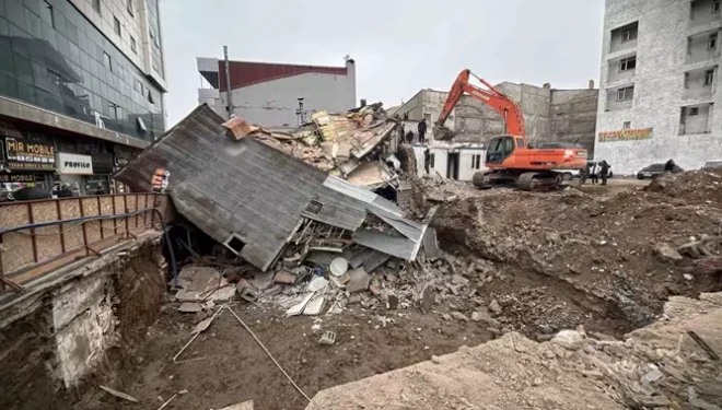 Van’da kazı alanının yanındaki lokanta çöktü