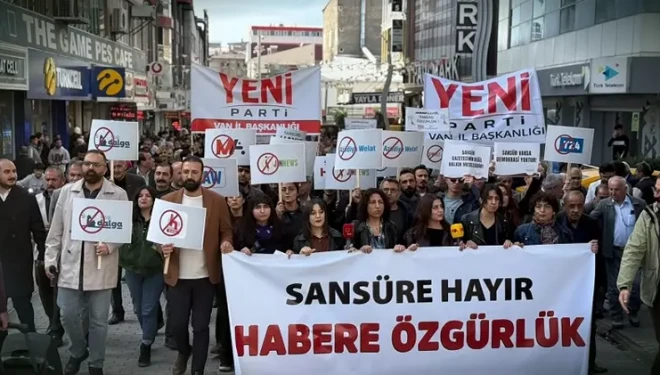 Van’da gazetecilerden