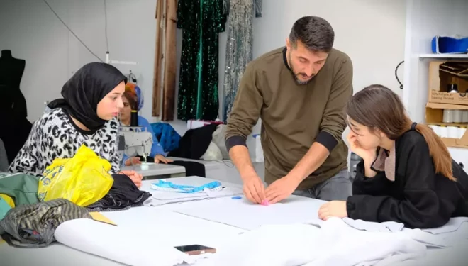 3 merkezde yüzlerce kadın meslek ediniyor