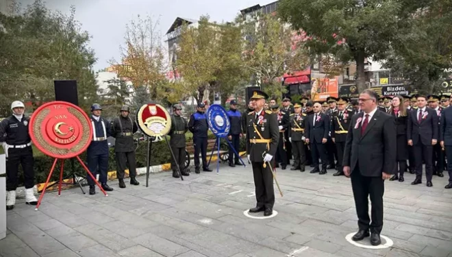 Van’da 29 Ekim Cumhuriyet Bayramı için