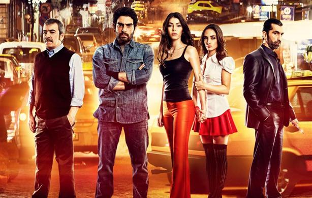 Uçurum 5.Bölüm Fragmanı İzle (Yeni bölümde Eva neyapacak?)