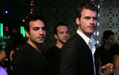 Kuzey Güney 28. Bölüm Fragmanı ve Özeti ~ 21 Mart İzle (FT)
