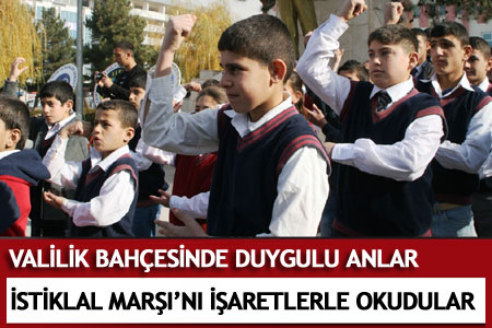 İstiklal Marşı'nı İşaretle Okudular - Van Haber