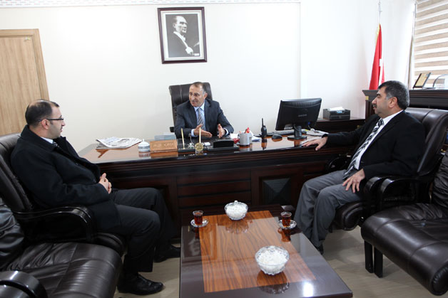  Gürpınar ve Muradiye Belediye Başkanları Abi'yi Ziyaret Etti  