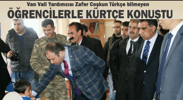 Vali Yardımcı Zafer Coşkun öğrencilerle Kürtçe konuştu