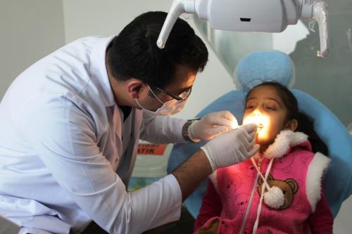 Dünya Diş Polikliniğinden Çocuklara 23 Nisan Hediyesi