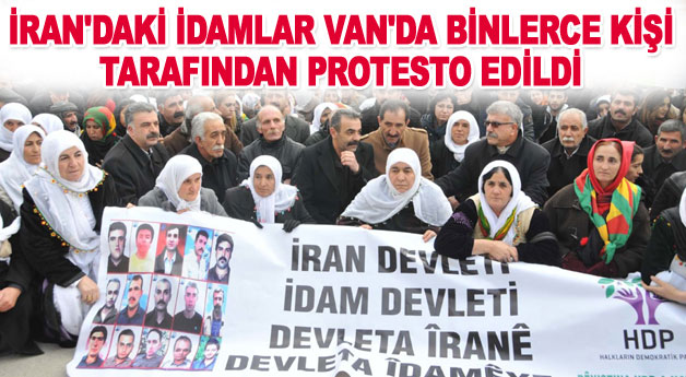 Van’da Binlerce Kişi İran'ı Protesto Etti