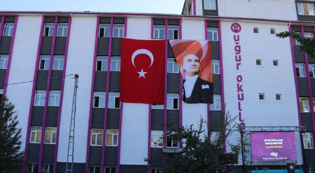 Uğur Okulları Van Kampüsü açıldı