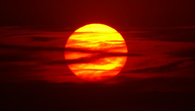 Van'da güneş toz bulutlarıyla Jüpiter'i andırdı