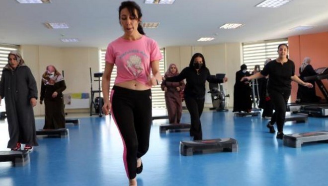 Vanlı ev kadınları, aerobikle kilo verip stresten kurtuldu