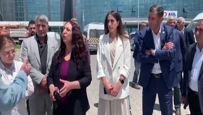 HDP Van milletvekilinin açıklamasına polis engeli! (VİDEO)