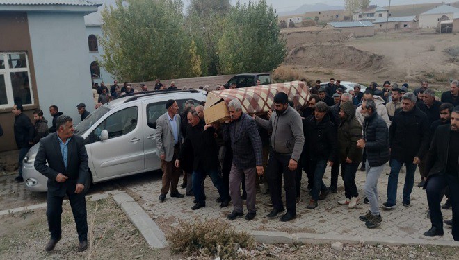Kazada yaşamını yitiren Serhat Bayraktutan, Özalp'te toprağa verildi!