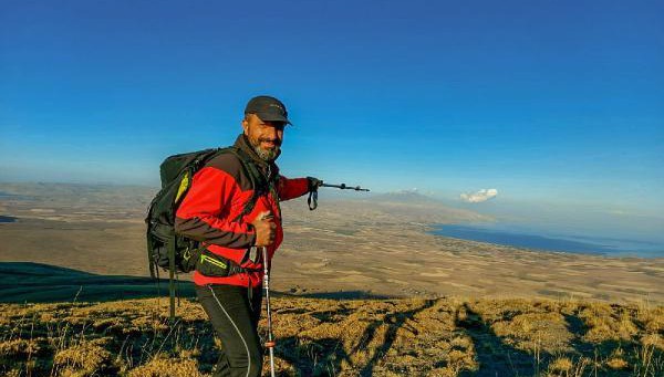 Aynı gün Süphan ve Nemrut'a tırmanarak zirve yaptılar