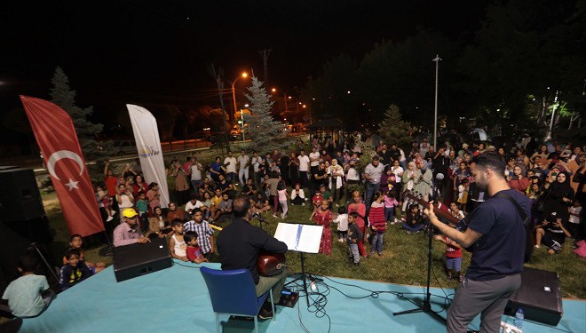 Birinci Van Denizi Yüzme Festivali Başladı