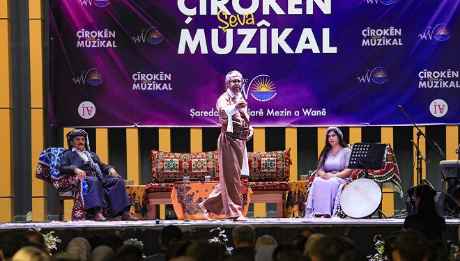Van’da sahnelenen ‘Çîrokên Muzîkal’ büyük beğeni topladı